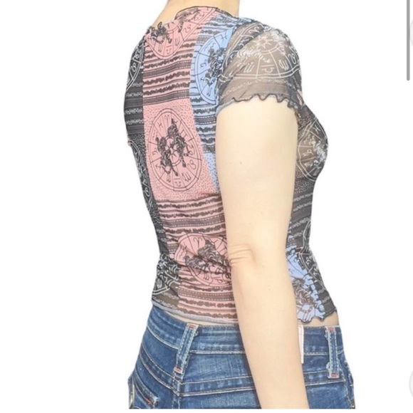 UO Urban Outfitters Mesh Zodiac Horoscope Top - SHORT SLEEVE - Picture 2 of 5